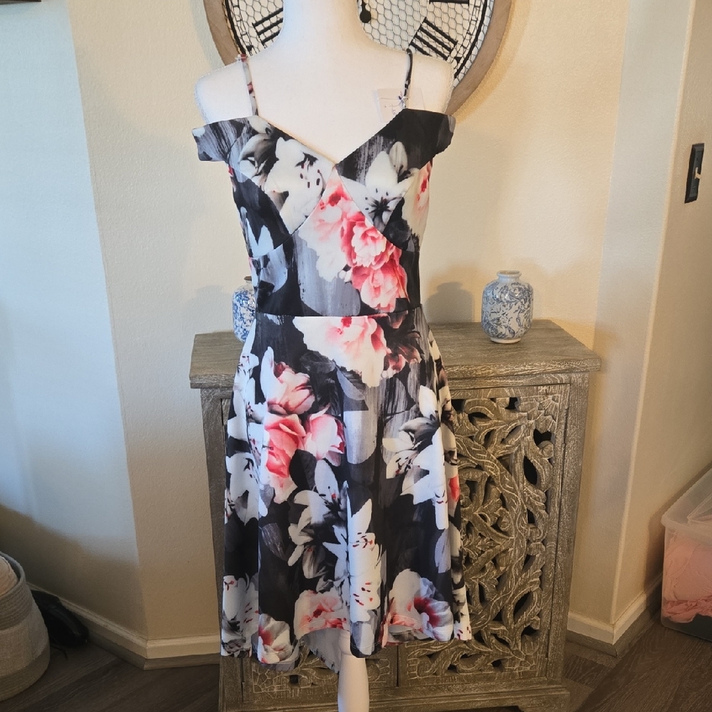VENUS Floral Midi Cap Sleeves Off Shoulder Dress High Low Hemline